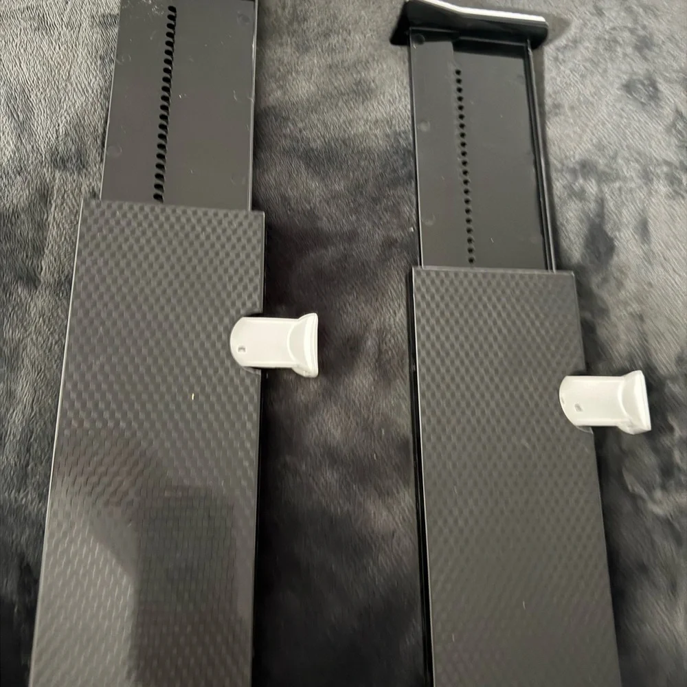 Drawers dividers . These are essential to maintain and keep separate your items